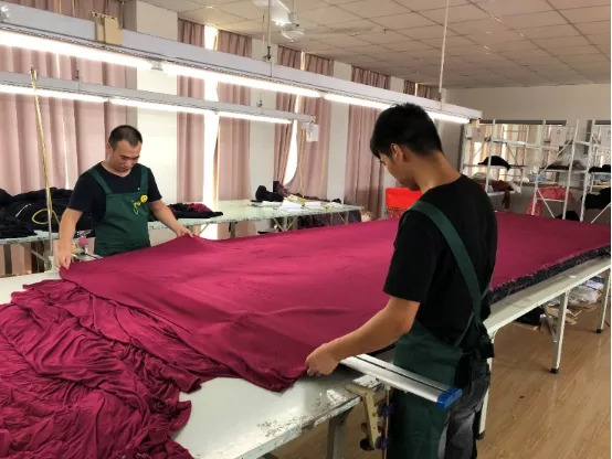 人工成本水漲船高,穩健生產逆勢上揚!服裝廠危局求生路,專注成就盛澤案例!